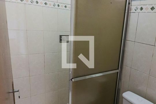 Banheiro  de apartamento para alugar com 2 quartos, 67m² em Jardim Jaqueline, São Paulo