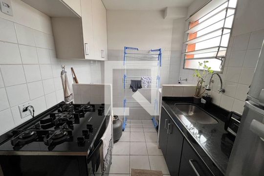 Cozinha de apartamento à venda com 3 quartos, 69m² em Castelo, Belo Horizonte