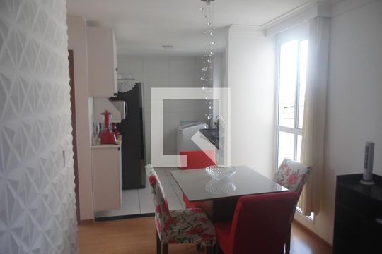 Sala  de apartamento para alugar com 2 quartos, 43m² em Jardim das Margaridas, Salvador
