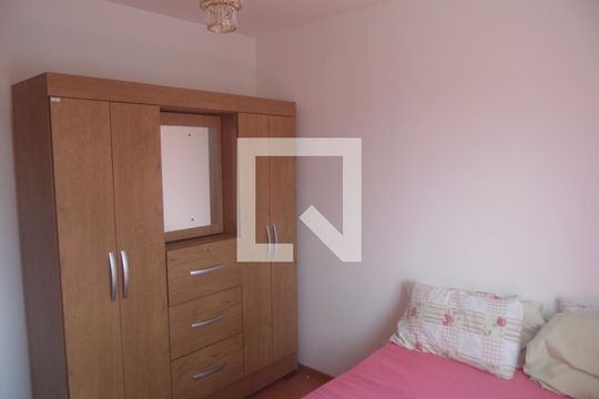 Quarto 1 de apartamento para alugar com 2 quartos, 43m² em Jardim das Margaridas, Salvador