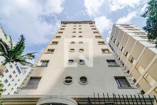 Fachada de apartamento à venda com 3 quartos, 140m² em Cerqueira César, São Paulo