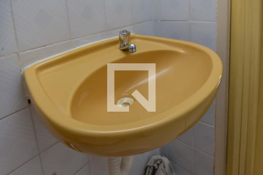Banheiro de kitnet/studio à venda com 1 quarto, 31m² em Campos Elíseos, São Paulo