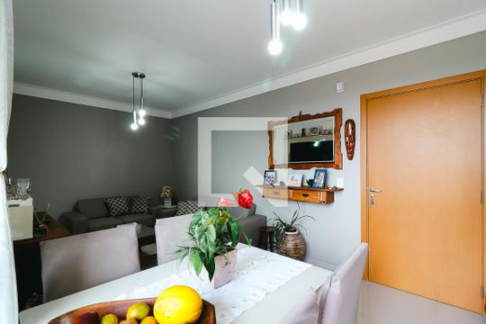 Sala de apartamento à venda com 2 quartos, 62m² em Engordadouro, Jundiaí
