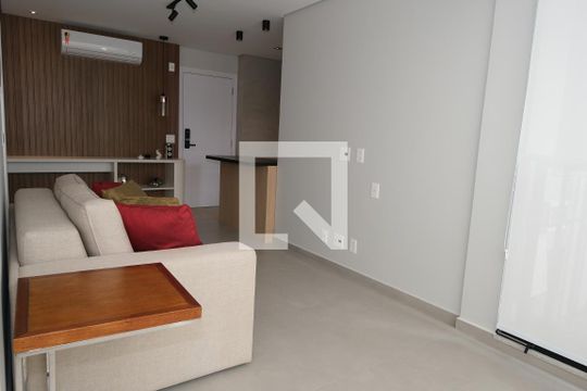 Sala de apartamento para alugar com 1 quarto, 48m² em Pinheiros, São Paulo