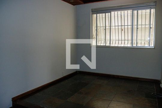 Sala de apartamento à venda com 2 quartos, 52m² em Fonseca, Niterói