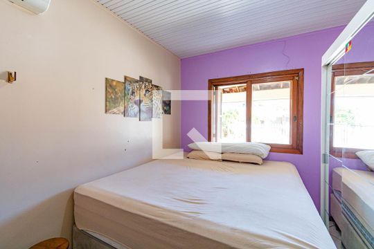 Quarto 1 de casa à venda com 2 quartos, 85m² em São José, Canoas
