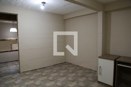 Quarto de casa à venda com 4 quartos, 320m² em Vila Yolanda, Osasco