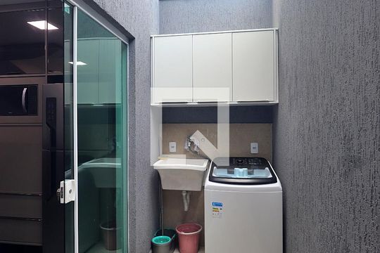 Área de Serviço de casa à venda com 3 quartos, 145m² em Parque das Nações, Santo André
