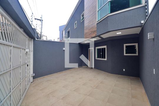 Garagem de casa à venda com 3 quartos, 145m² em Parque das Nações, Santo André