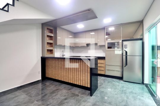 Cozinha de casa à venda com 3 quartos, 145m² em Parque das Nações, Santo André