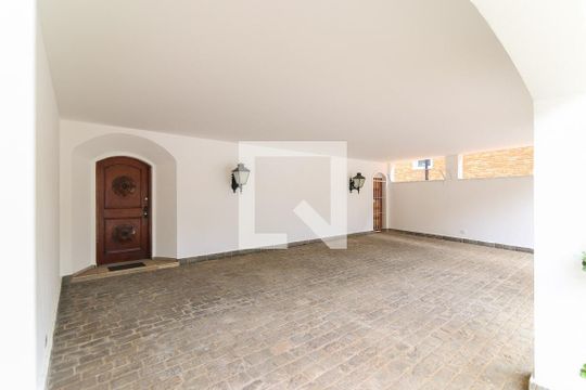 Garagem de casa à venda com 4 quartos, 463m² em Jardim Leonor, São Paulo