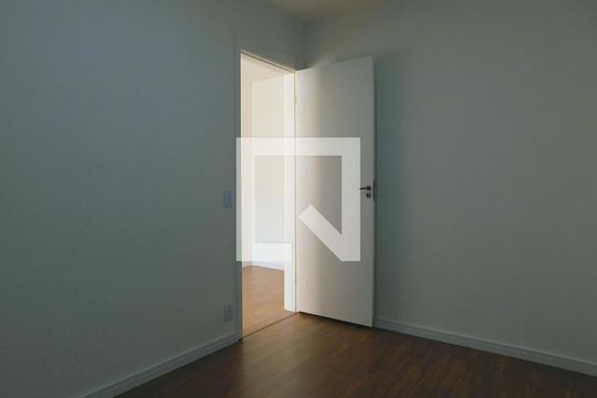 Quarto 2 de apartamento para alugar com 2 quartos, 50m² em Parque Bom Retiro, Paulínia