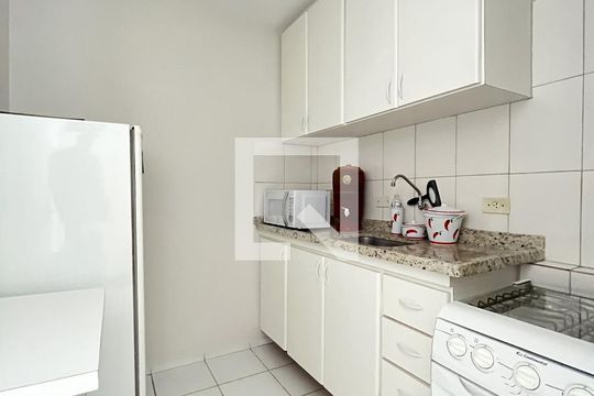Cozinha  de apartamento à venda com 1 quarto, 40m² em Jabaquara, São Paulo