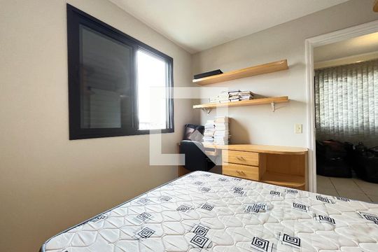 Quarto  de apartamento à venda com 1 quarto, 40m² em Jabaquara, São Paulo