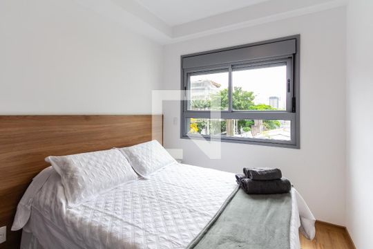 Quarto de kitnet/studio para alugar com 1 quarto, 31m² em Moema, São Paulo