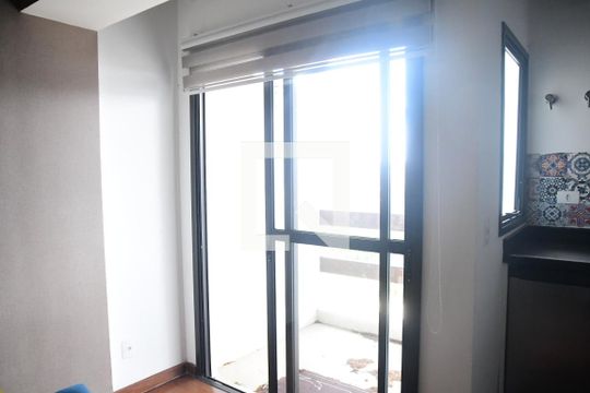 Sacada de kitnet/studio para alugar com 1 quarto, 33m² em Jardim Barbacena, Cotia