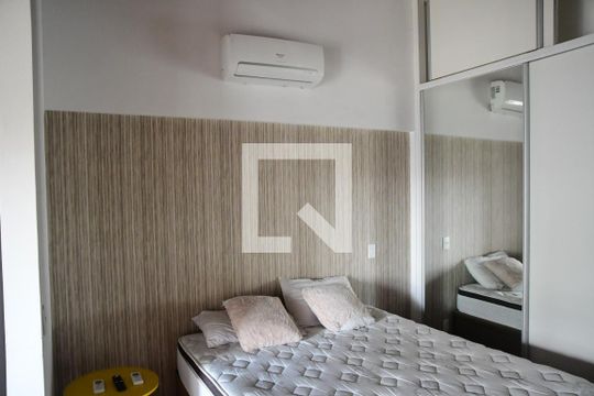 Quarto de kitnet/studio para alugar com 1 quarto, 33m² em Jardim Barbacena, Cotia