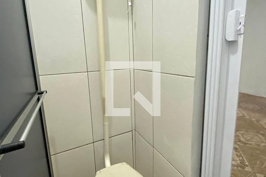 Banheiro de casa para alugar com 3 quartos, 96m² em Duque de Caxias, São Leopoldo