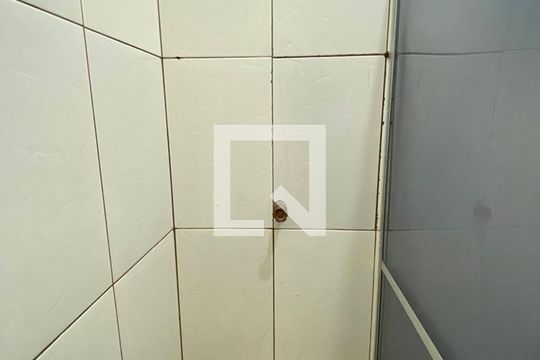Banheiro de casa para alugar com 3 quartos, 96m² em Duque de Caxias, São Leopoldo