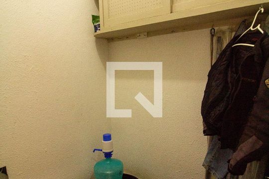 Quarto de Serviço de apartamento à venda com 2 quartos, 68m² em Praça da Bandeira, Rio de Janeiro