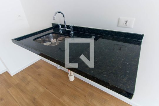 Cozinha - Pia de apartamento à venda com 1 quarto, 28m² em Jardim Teresa, São Paulo