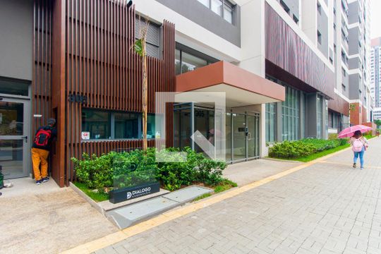 Fachada de apartamento à venda com 1 quarto, 28m² em Jardim Teresa, São Paulo