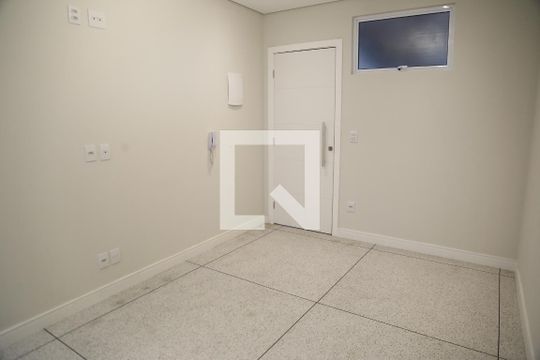 Sala/Quarto de kitnet/studio para alugar com 1 quarto, 22m² em Brasilândia, São Paulo