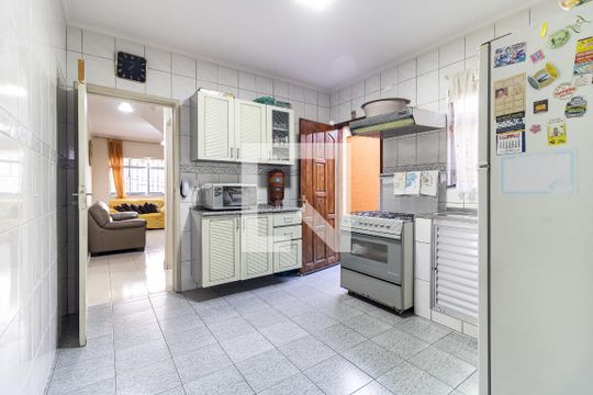 Cozinha de casa à venda com 3 quartos, 240m² em Vila Gumercindo, São Paulo