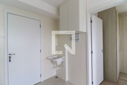 Área de Serviço de apartamento para alugar com 1 quarto, 26m² em Jardim Mirante, São Paulo