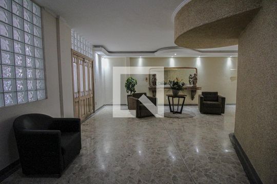 Hall de Entrada de apartamento à venda com 2 quartos, 80m² em Vila Deodoro, São Paulo