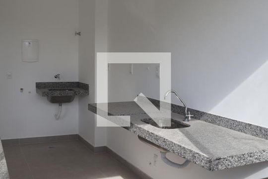 Apartamento à venda com 2 quartos, 197m² em Sagrada Família, Belo Horizonte