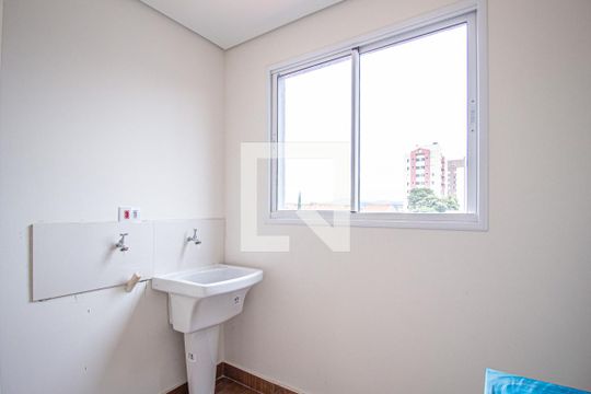 Cozinha e área de serviço de apartamento para alugar com 1 quarto, 35m² em Jardim das Flores, Osasco