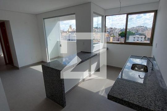 Apartamento à venda com 2 quartos, 119m² em Sagrada Família, Belo Horizonte