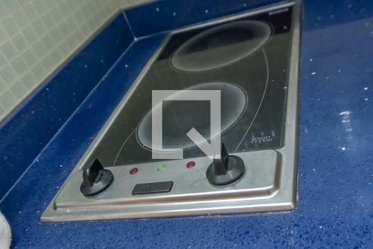 Cozinha de kitnet/studio à venda com 1 quarto, 30m² em Consolação, São Paulo