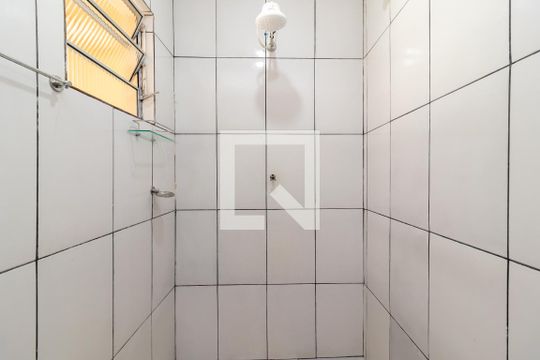 Banheiro de apartamento para alugar com 1 quarto, 40m² em Tucuruvi, São Paulo