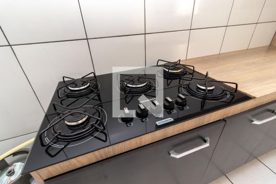 Cozinha  de apartamento para alugar com 1 quarto, 40m² em Tucuruvi, São Paulo