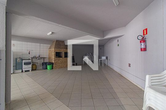 Área comum de apartamento para alugar com 3 quartos, 52m² em Tingui, Curitiba