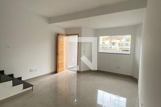 Casa para alugar com 3 quartos, 175m² em Vila Fernandes, São Paulo