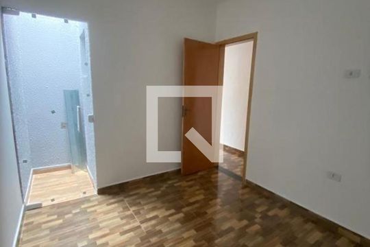 Casa para alugar com 3 quartos, 175m² em Vila Fernandes, São Paulo