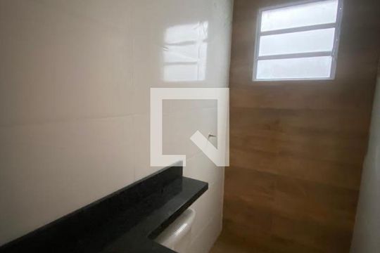 Casa para alugar com 3 quartos, 175m² em Vila Fernandes, São Paulo