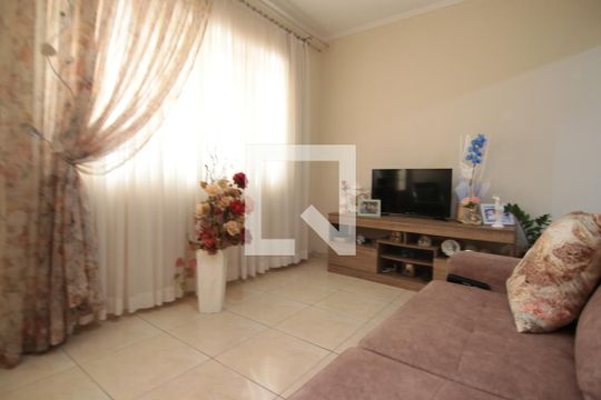 Sala de casa à venda com 6 quartos, 324m² em Vila Rui Barbosa, São Paulo