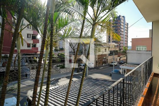 Varanda dos Quartos 1 e 2 de casa à venda com 3 quartos, 300m² em Santa Paula, São Caetano do Sul