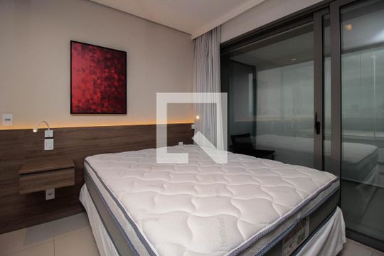 Quarto de apartamento para alugar com 1 quarto, 40m² em Pinheiros, São Paulo