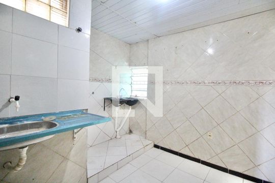 Cozinha e Área de Serviço de casa para alugar com 3 quartos, 90m² em Barris, Salvador