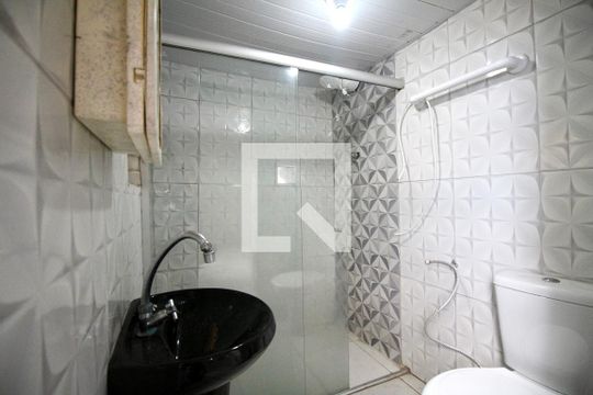 Banheiro do Quarto 1 de casa para alugar com 3 quartos, 90m² em Barris, Salvador