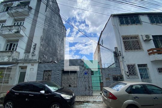 Fachada de casa para alugar com 3 quartos, 90m² em Barris, Salvador