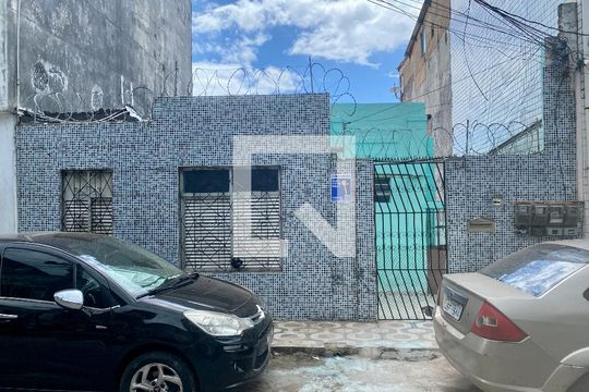 Fachada de casa para alugar com 3 quartos, 90m² em Barris, Salvador