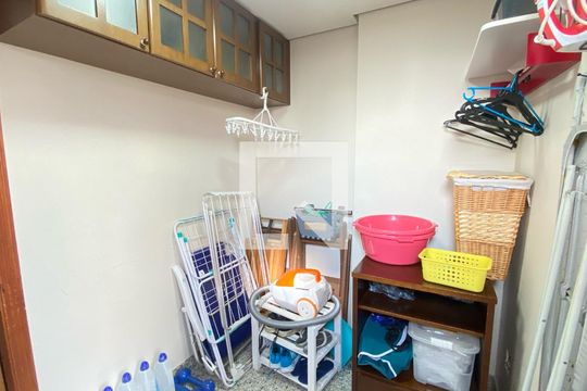 Quarto Área de Serviço de apartamento à venda com 4 quartos, 186m² em Vila Formosa, São Paulo