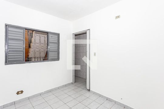 Casa para alugar com 1 quarto, 20m² em Vila Brasilina, São Paulo