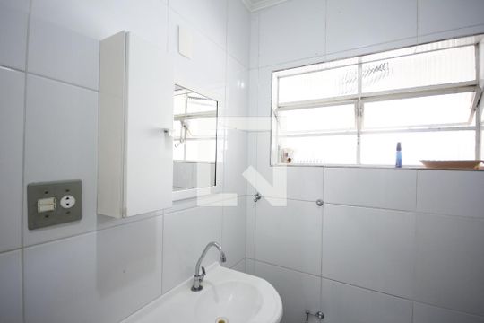 Banheiro de apartamento à venda com 1 quarto, 41m² em Cambuci, São Paulo